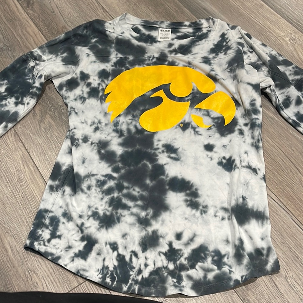 Hawkeyes Pink shirt
